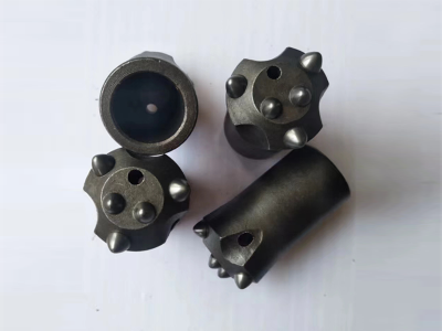 山東天意機(jī)械制造有限公司總經(jīng)理劉洪彬被授予“山東?。ǖ谝慌┲行∑髽I(yè)創(chuàng)業(yè)輔導(dǎo)師”稱號(hào)