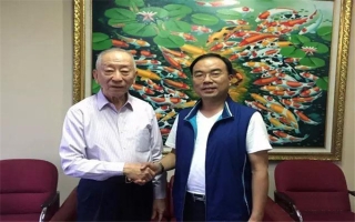 印尼著名僑領、印尼泛印集團董事長、印尼總統(tǒng)大學創(chuàng)辦人-李文光